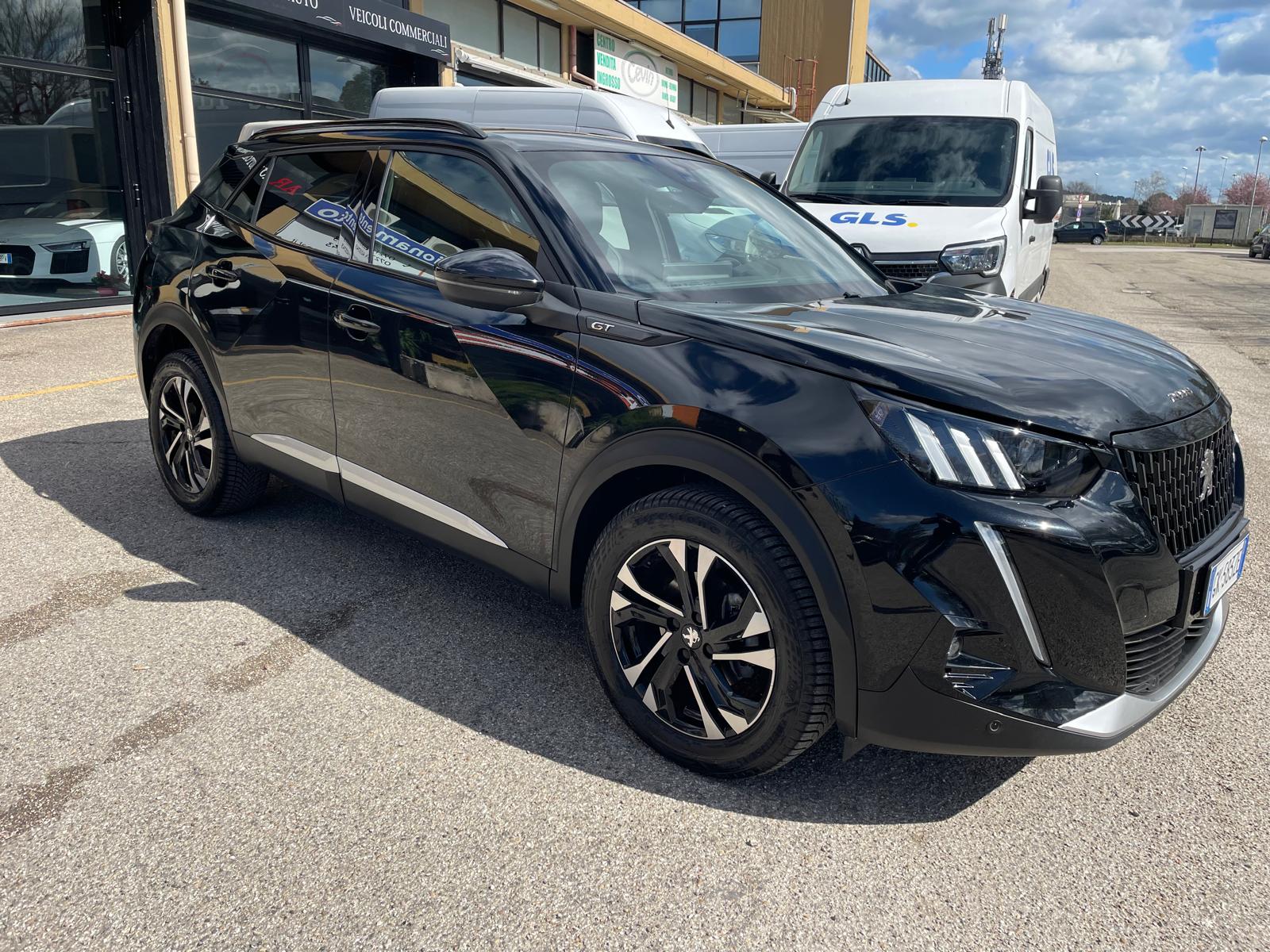 Peugeot 2008 – 1.2 puretech GT s