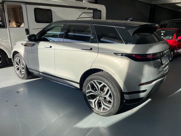 Land Rover Range Rover Evoque 2.0d R-Dynamic First Edition awd 180cv auto - immagine 6