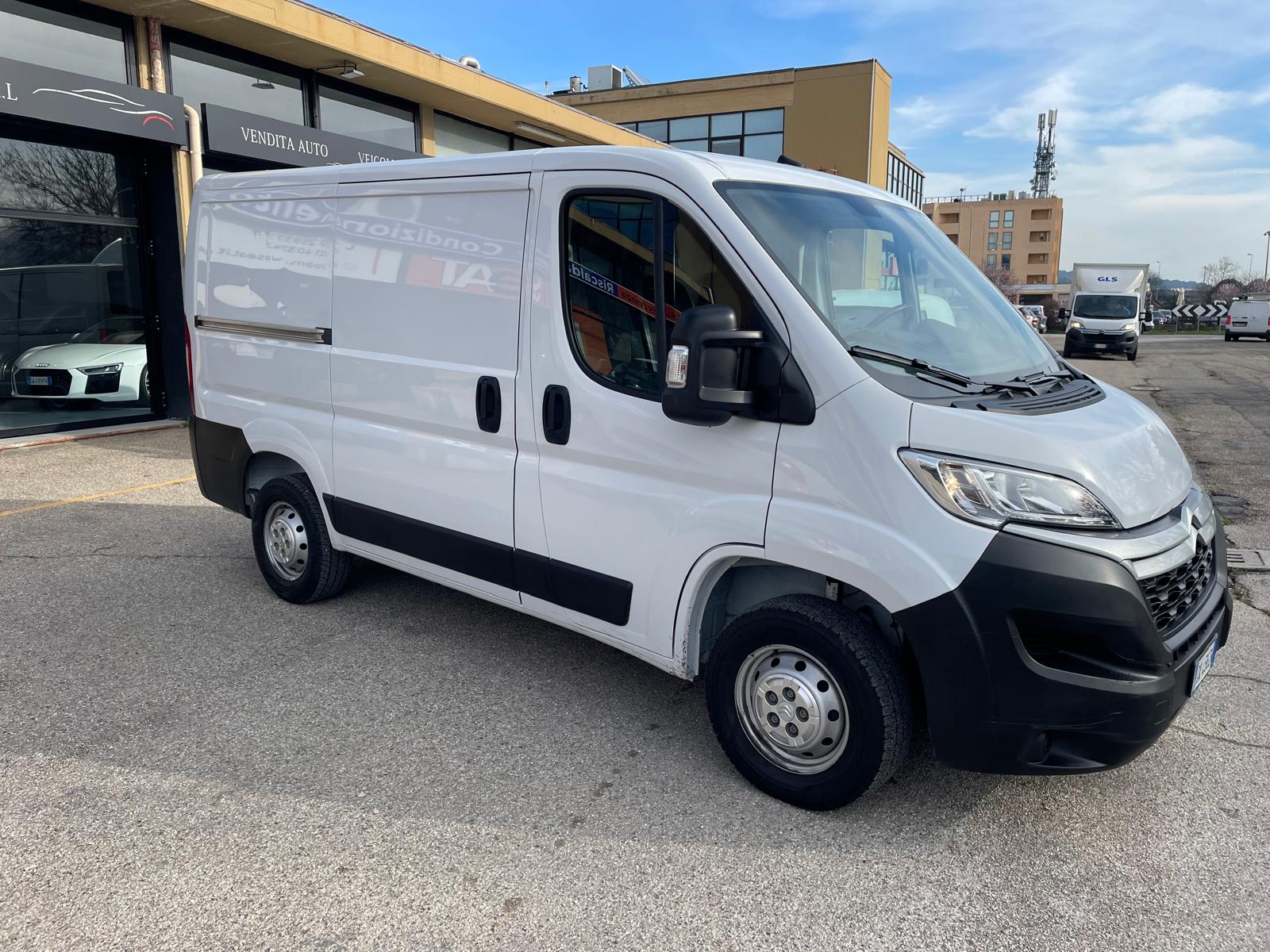 Citroen Jumper 33-BlueHDin 2.2HDI 120CV S&S PC-TN Furgone
