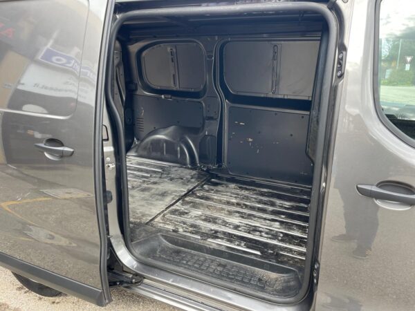 Citroen Jumpy 1.5 BlueHDi 102 S&S Furgone M Club - immagine 10