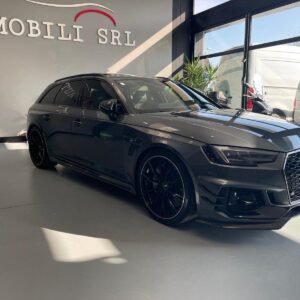 Audi RS4 -R ABT 1/50 ESEMPLARI PRODOTTI