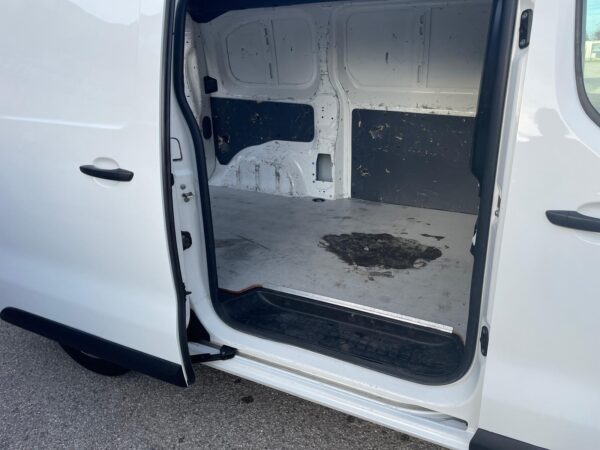Fiat Scudo 1.5 BlueHDi 120CV S&S PL-TN Furgone - immagine 9