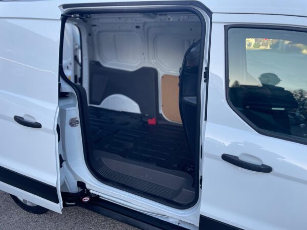Ford Transit - Connect 210 1.5 Tdci 120cv Trend L2 H1 3 Posti - immagine 6