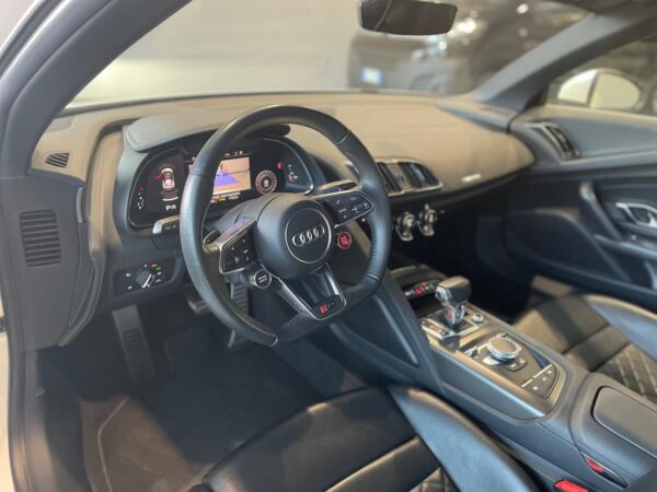 Audi R8 5.2 V10 RWD SPYDER OFF1/999 540CV - immagine 16