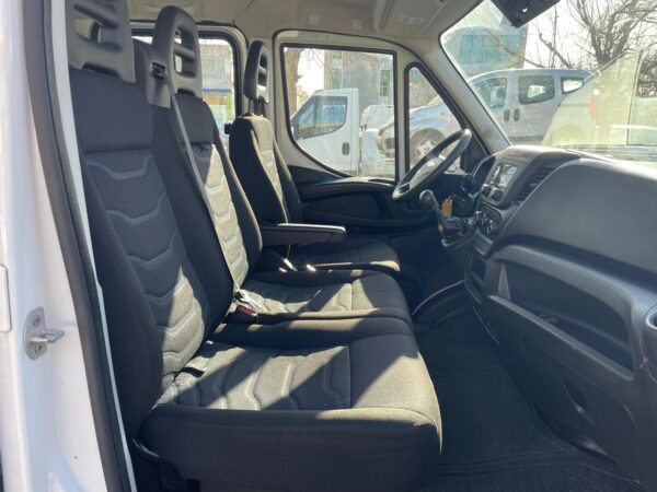 Iveco Daily 35S14 DOPPIA CABINA 7 POSTI - immagine 9