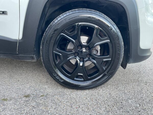 Jeep Renegade 1.6 mjt Night Eagle 120cv 2wd - immagine 9
