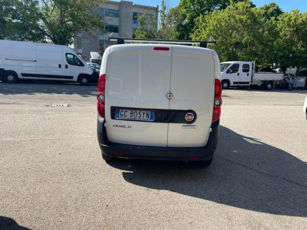 Fiat Doblo 1.3 MJTD 95cv CARGO - immagine 7