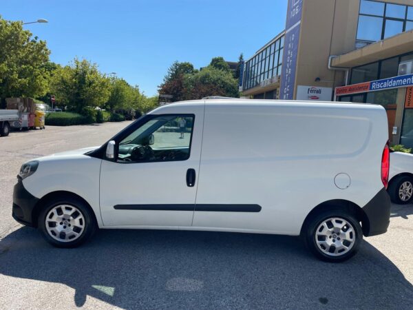 FIAT DOBLO 1.6 MJTD 105 CV CARGO MAXI - immagine 6