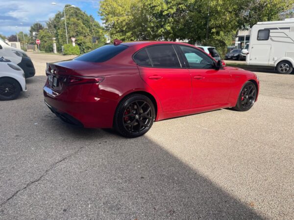 Alfa Romeo Giulia 2020 2.2 t Veloce Q4 210 cv auto - immagine 5
