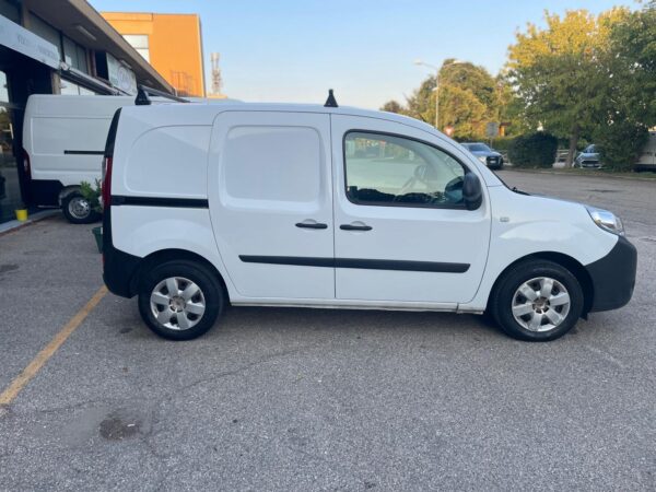 RENAULT KANGOO 1.5 DCI 95CV 3 POSTI - immagine 5