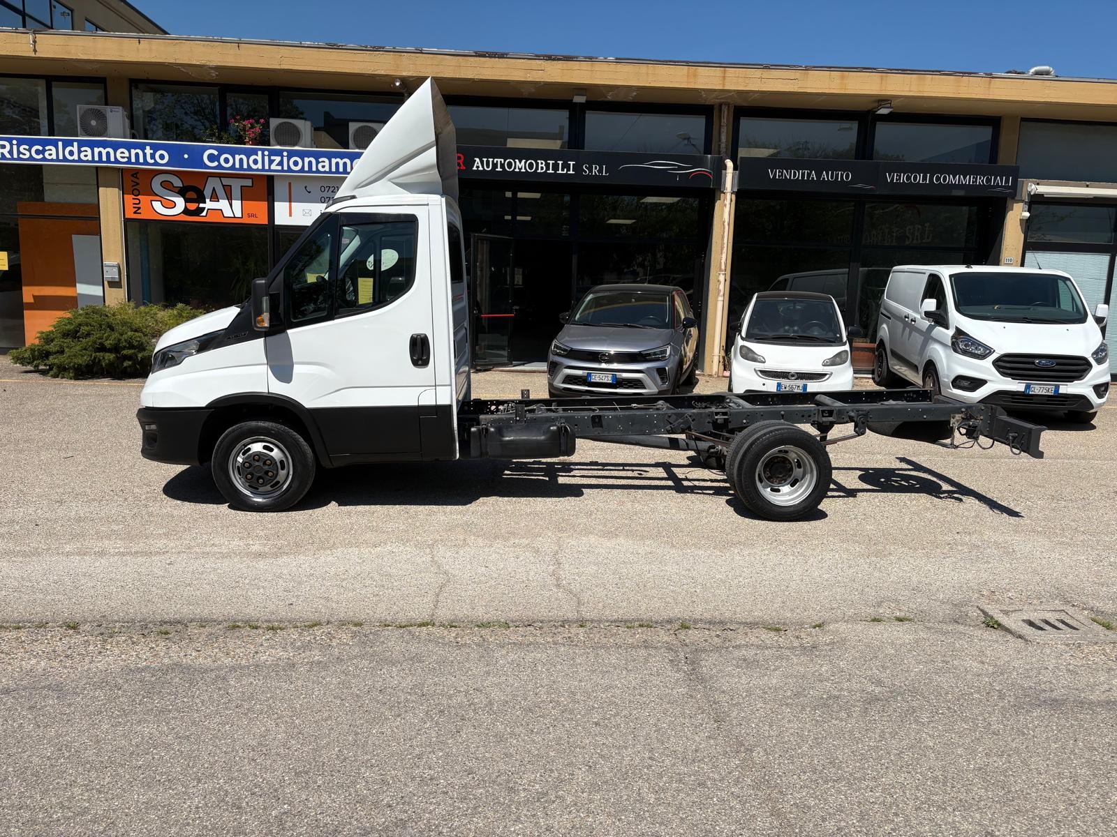 IVECO DAILY 35C14 PASSO 3750 A TELAIO - immagine 4