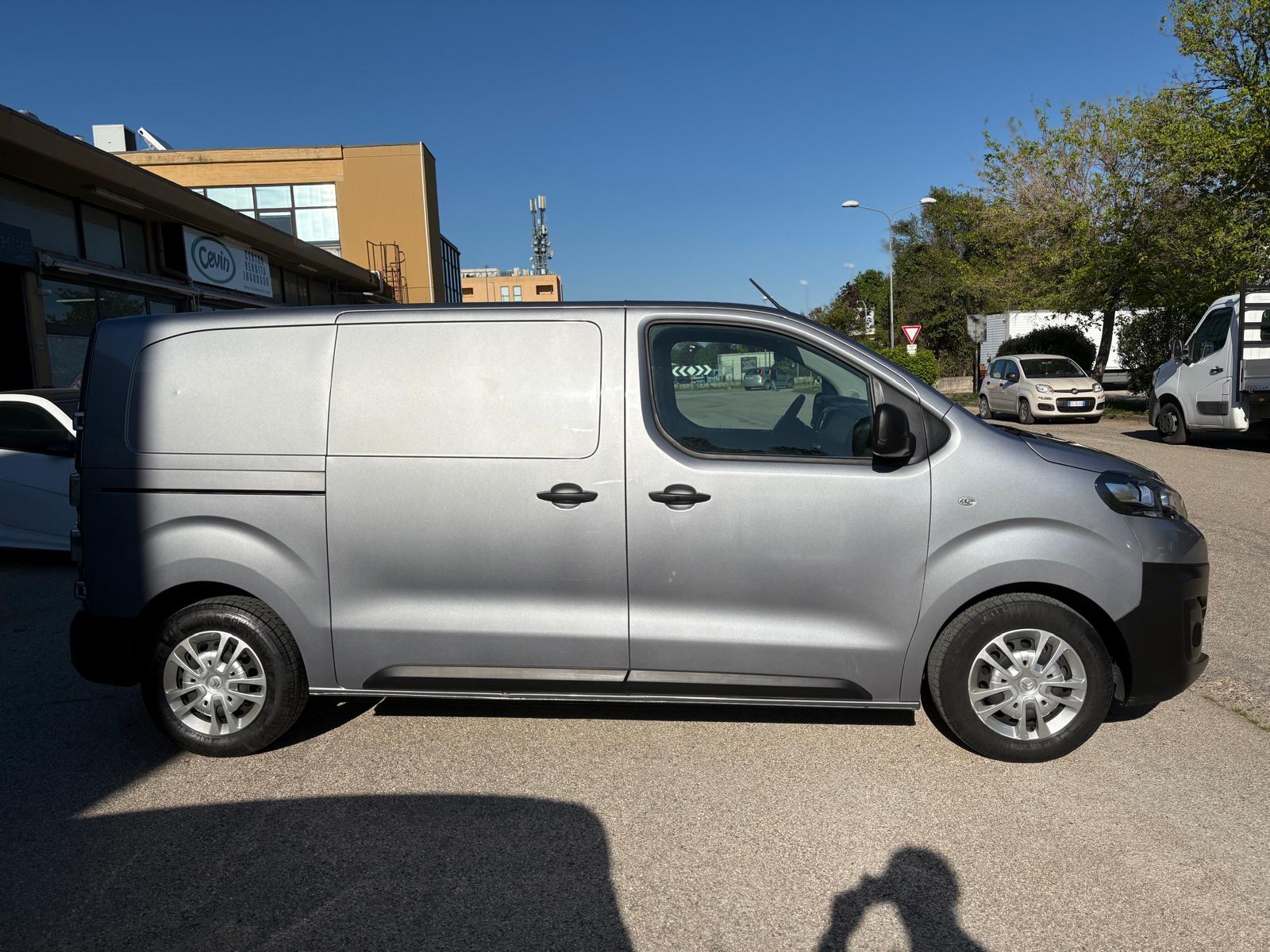 CITROEN JUMPY 1.5 BLUEHDI 120CV 3 POSTI M CLUB - immagine 6