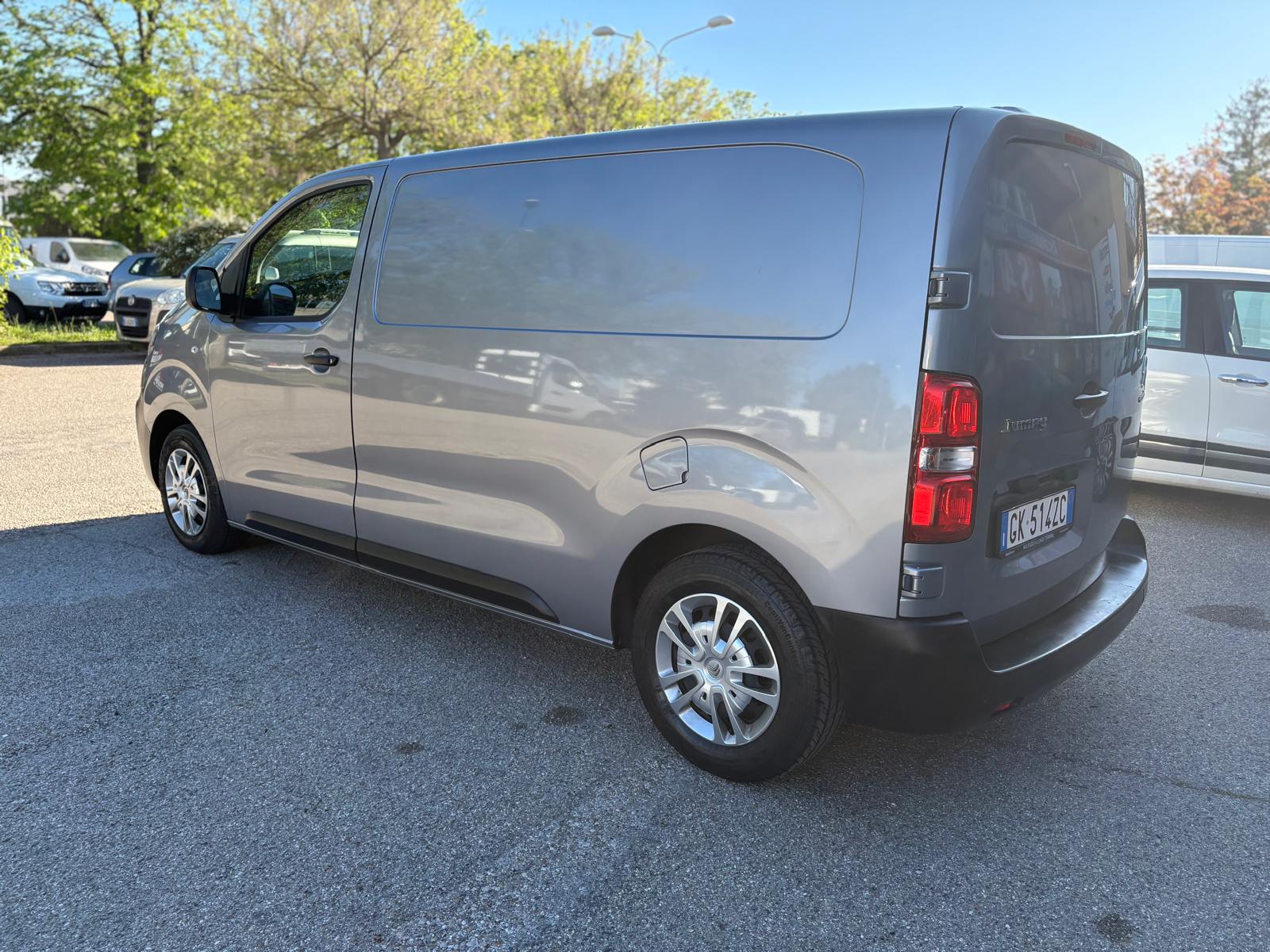 CITROEN JUMPY 1.5 BLUEHDI 120CV 3 POSTI M CLUB - immagine 4