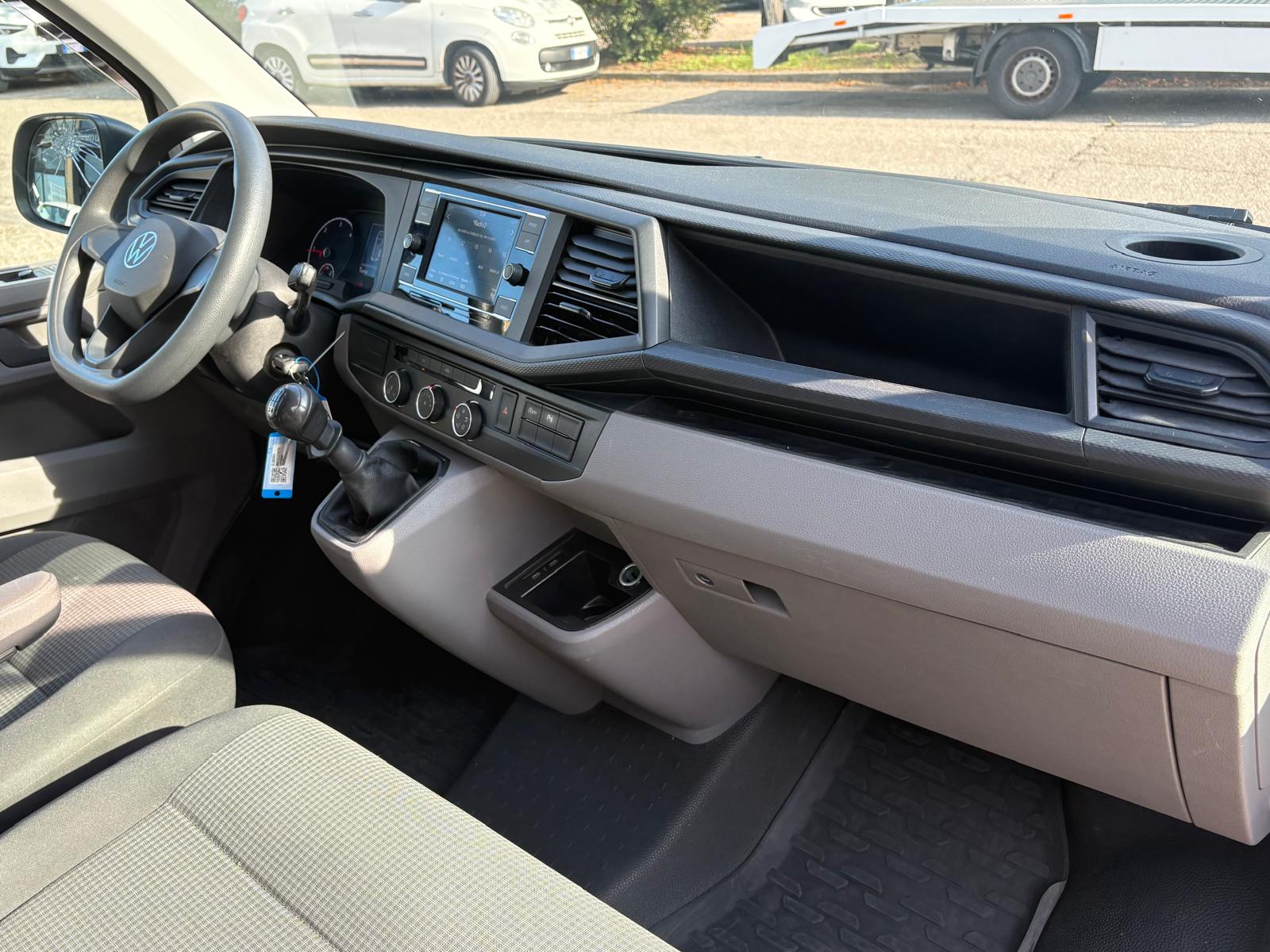 VOLKSWAGEN T6 TRASPORTER 2.0 TDI 150CV 4MOTION 4X4 - immagine 12