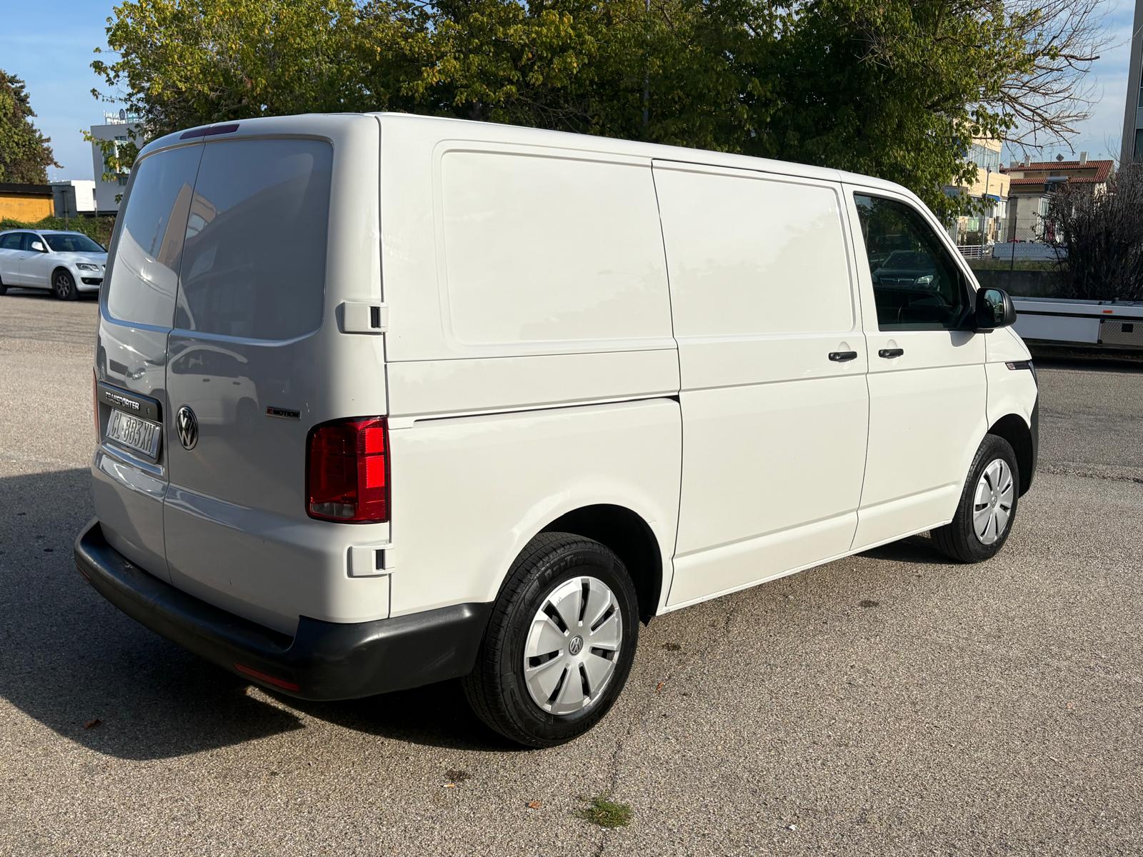 VOLKSWAGEN T6 TRASPORTER 2.0 TDI 150CV 4MOTION 4X4 - immagine 5