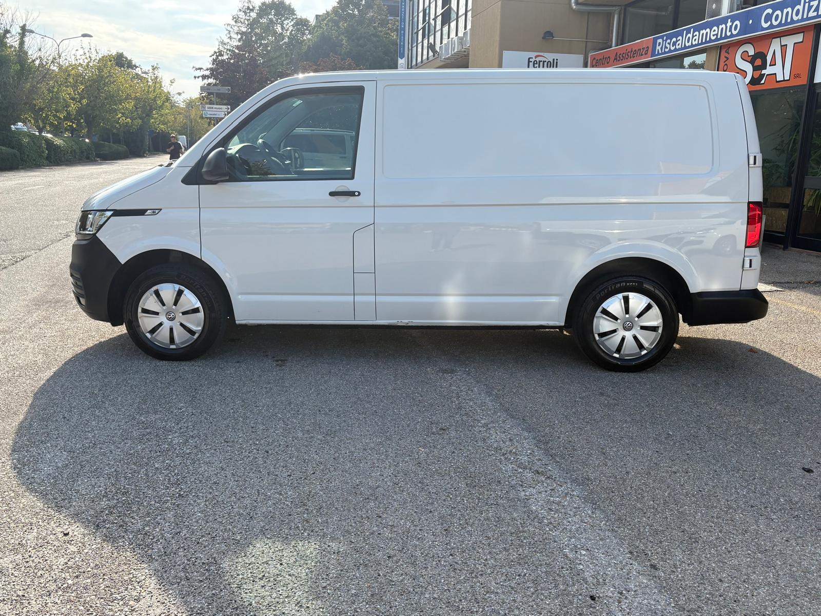 VOLKSWAGEN T6 TRASPORTER 2.0 TDI 150CV 4MOTION 4X4 - immagine 8